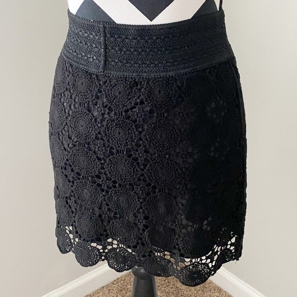 💖Umgee Black skirt with lace SM - Picture 3 of 4